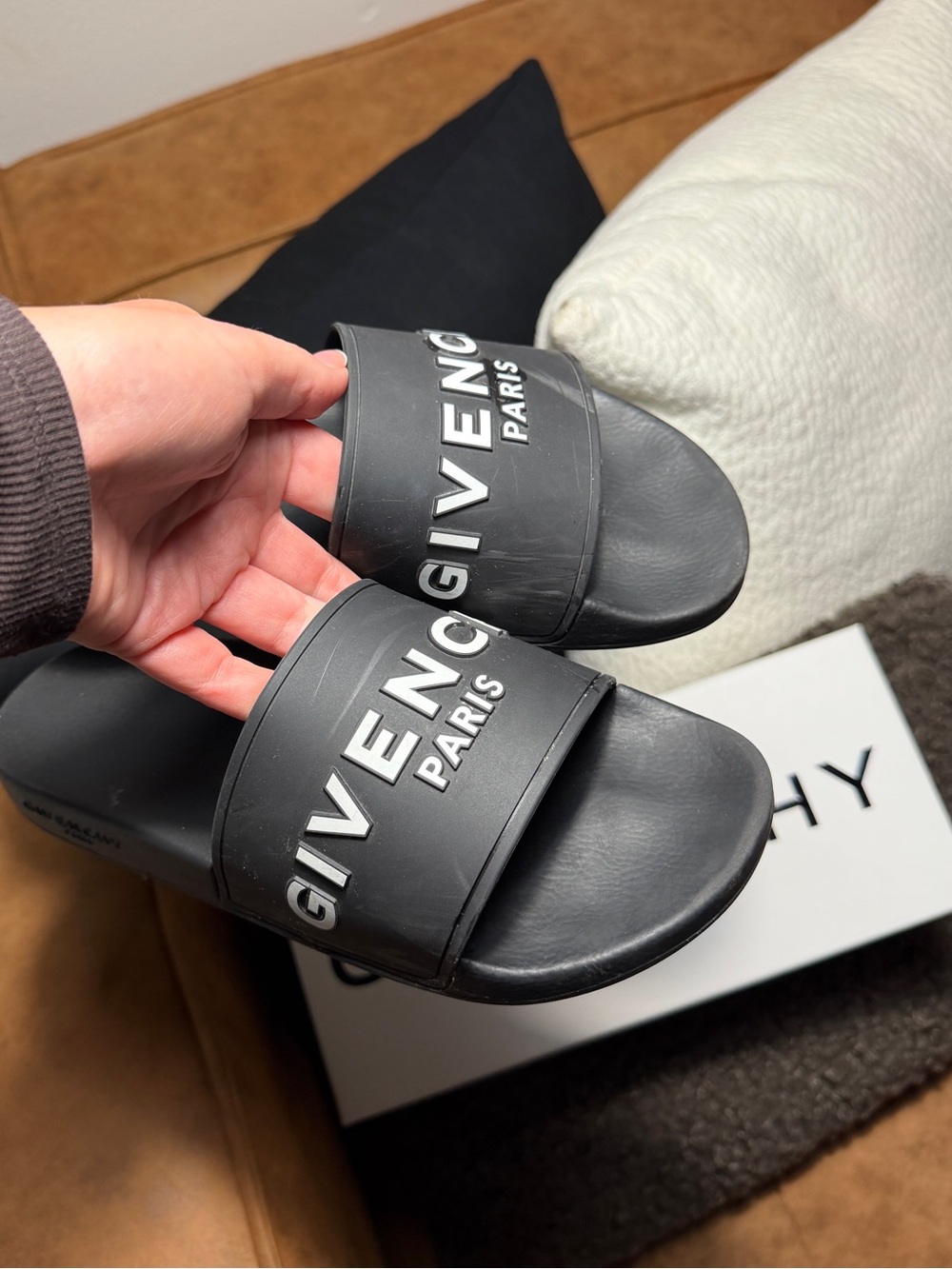Givenchy Slides - Picture 2 of 5